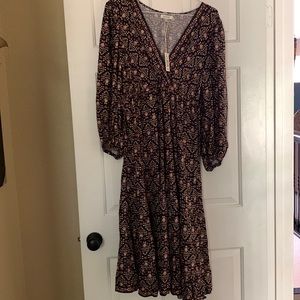 Pretty blue Max Studio dress with ties at both sides of waist and tiered skirt